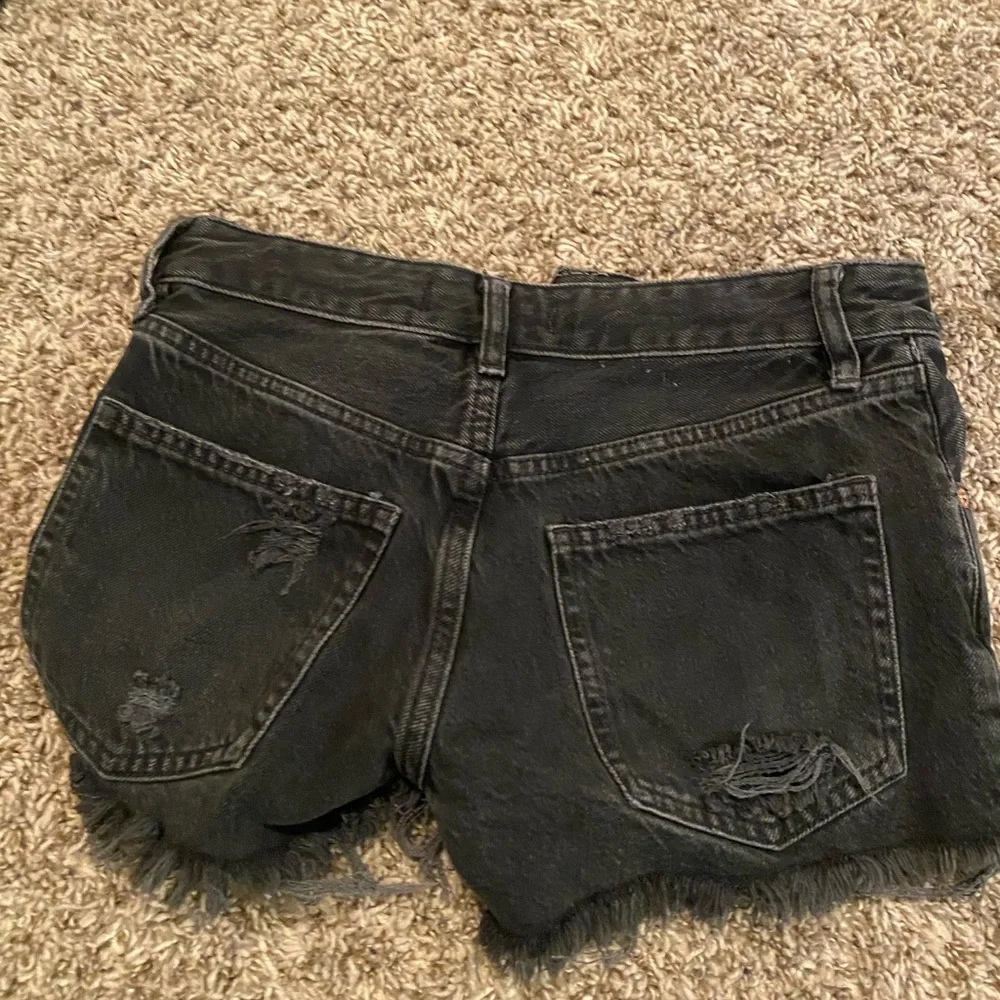 We The Free Black Distressed Jean Shorts - Picture 2 of 2